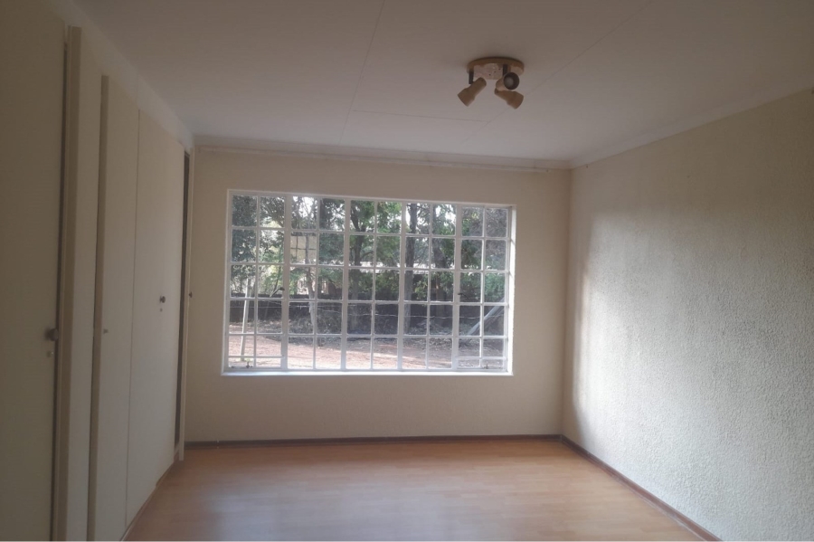 4 Bedroom Property for Sale in Lyndhurst Gauteng