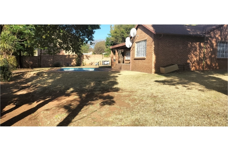 4 Bedroom Property for Sale in Lyndhurst Gauteng