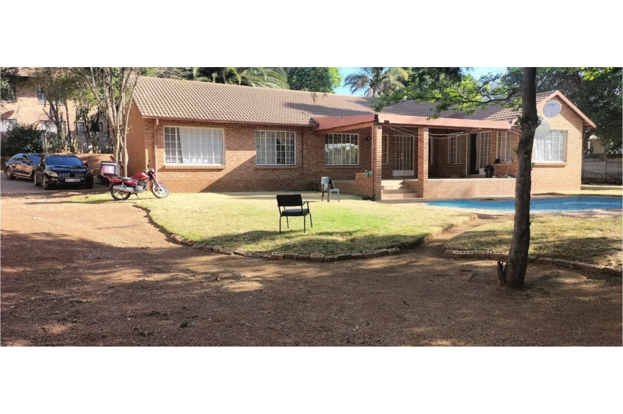 4 Bedroom Property for Sale in Lyndhurst Gauteng