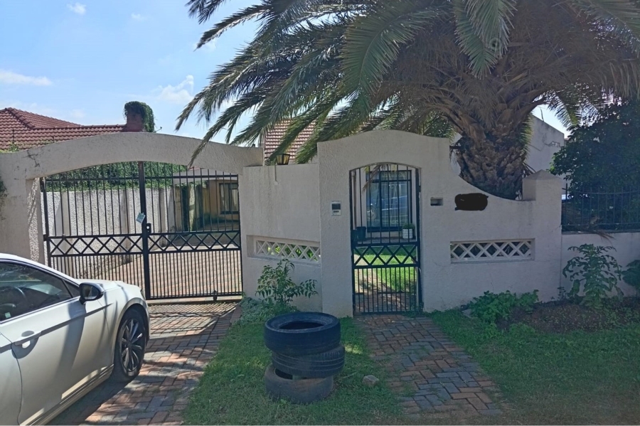 3 Bedroom Property for Sale in Regents Park Gauteng