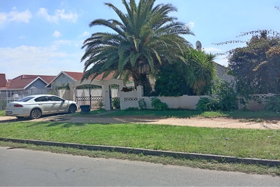 3 Bedroom Property for Sale in Regents Park Gauteng