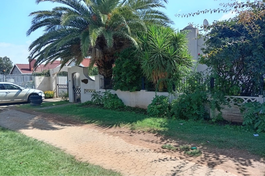 3 Bedroom Property for Sale in Regents Park Gauteng