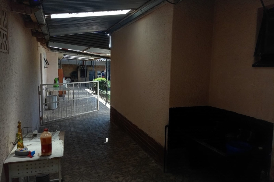 3 Bedroom Property for Sale in Regents Park Gauteng