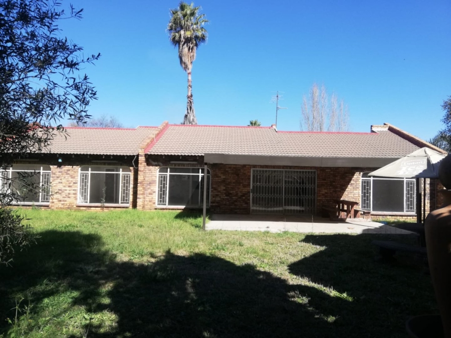 3 Bedroom Property for Sale in Arcon Park Gauteng