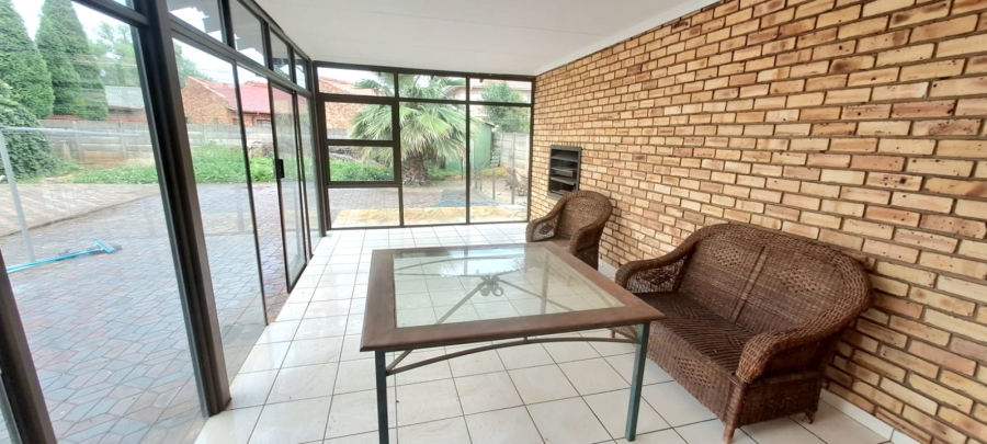 3 Bedroom Property for Sale in Arcon Park Gauteng