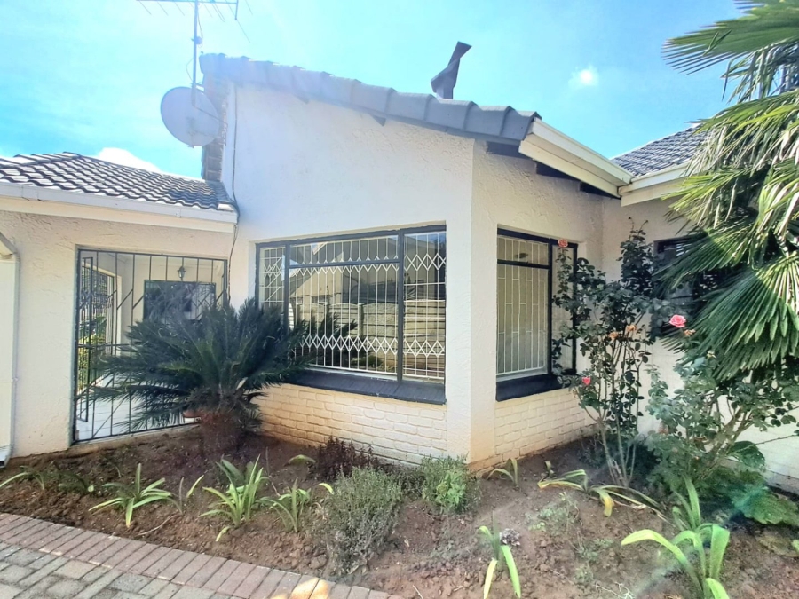 3 Bedroom Property for Sale in Arcon Park Gauteng