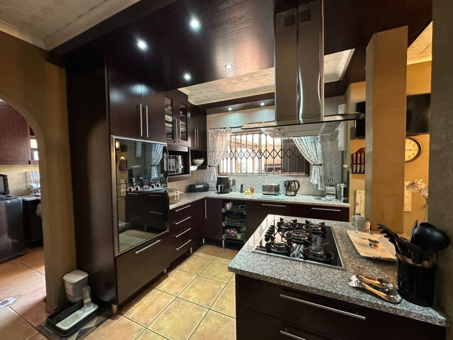 3 Bedroom Property for Sale in Arcon Park Gauteng