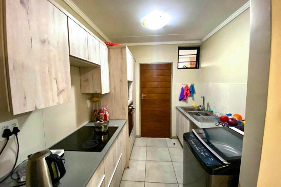 2 Bedroom Property for Sale in Amberfield Gauteng