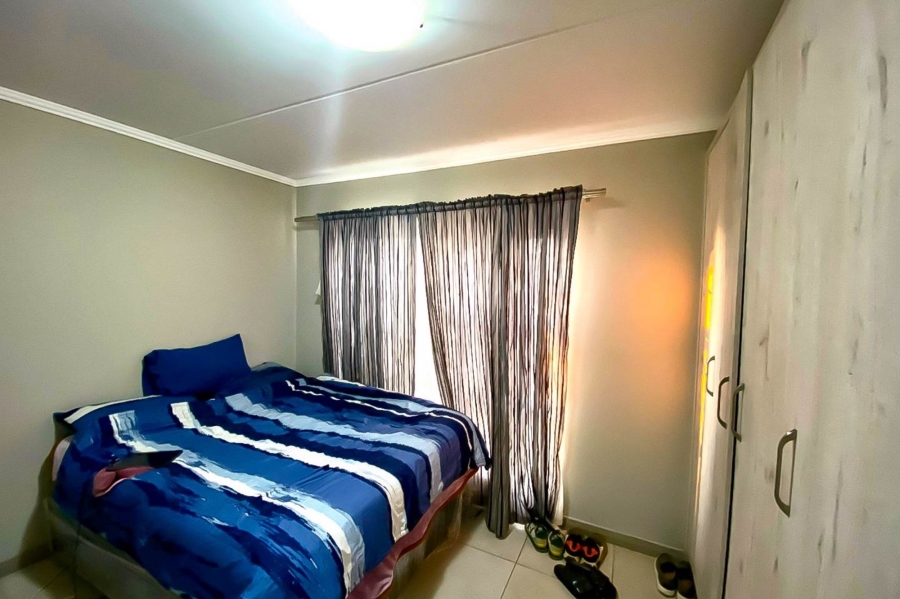 2 Bedroom Property for Sale in Amberfield Gauteng