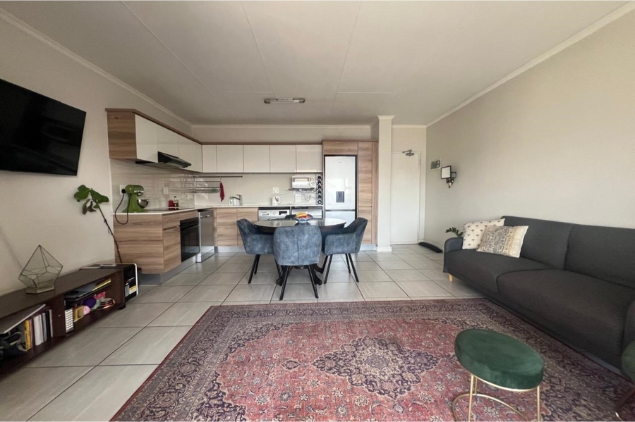 To Let 1 Bedroom Property for Rent in Waterfall Gauteng