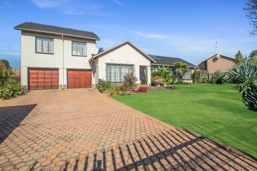 5 Bedroom Property for Sale in Helderkruin Gauteng