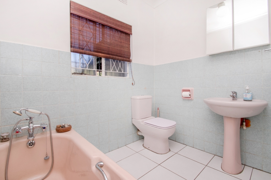 5 Bedroom Property for Sale in Helderkruin Gauteng