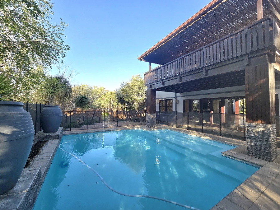 6 Bedroom Property for Sale in Carlswald Estate Gauteng