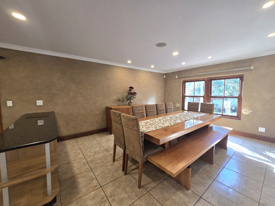6 Bedroom Property for Sale in Carlswald Estate Gauteng