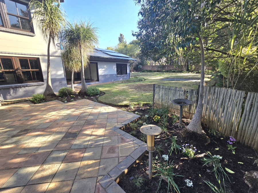 6 Bedroom Property for Sale in Carlswald Estate Gauteng