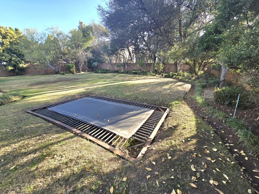 6 Bedroom Property for Sale in Carlswald Estate Gauteng