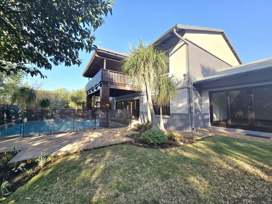 6 Bedroom Property for Sale in Carlswald Estate Gauteng