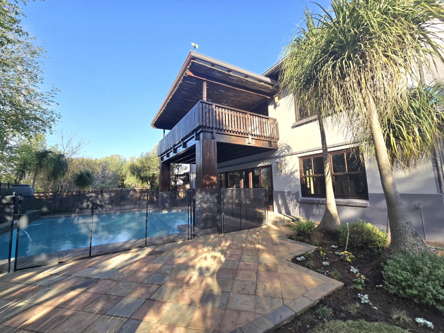 6 Bedroom Property for Sale in Carlswald Estate Gauteng