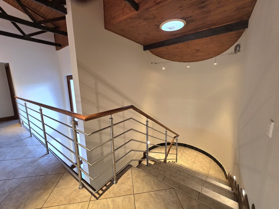6 Bedroom Property for Sale in Carlswald Estate Gauteng