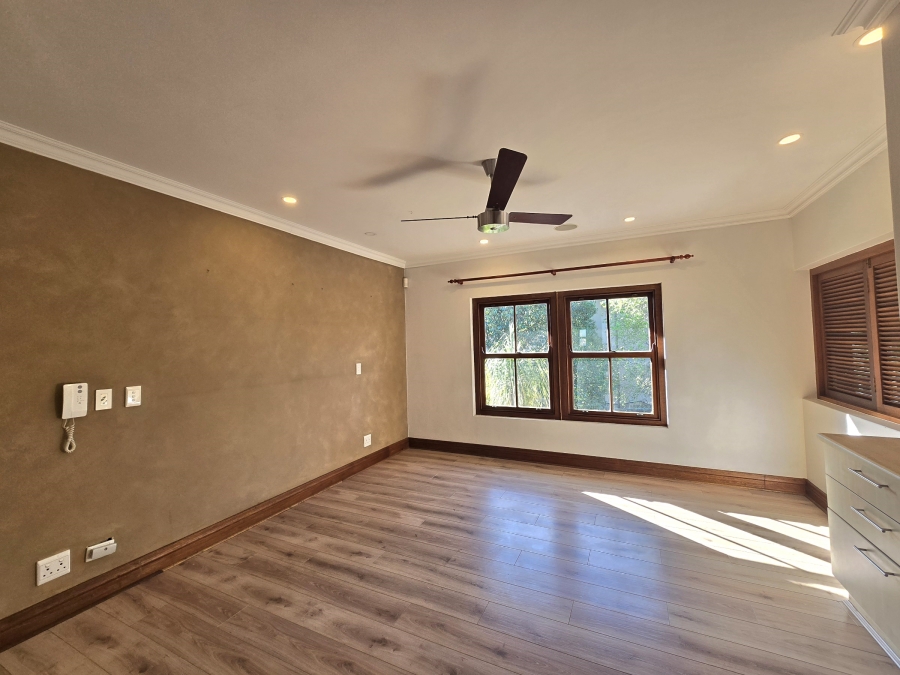 6 Bedroom Property for Sale in Carlswald Estate Gauteng