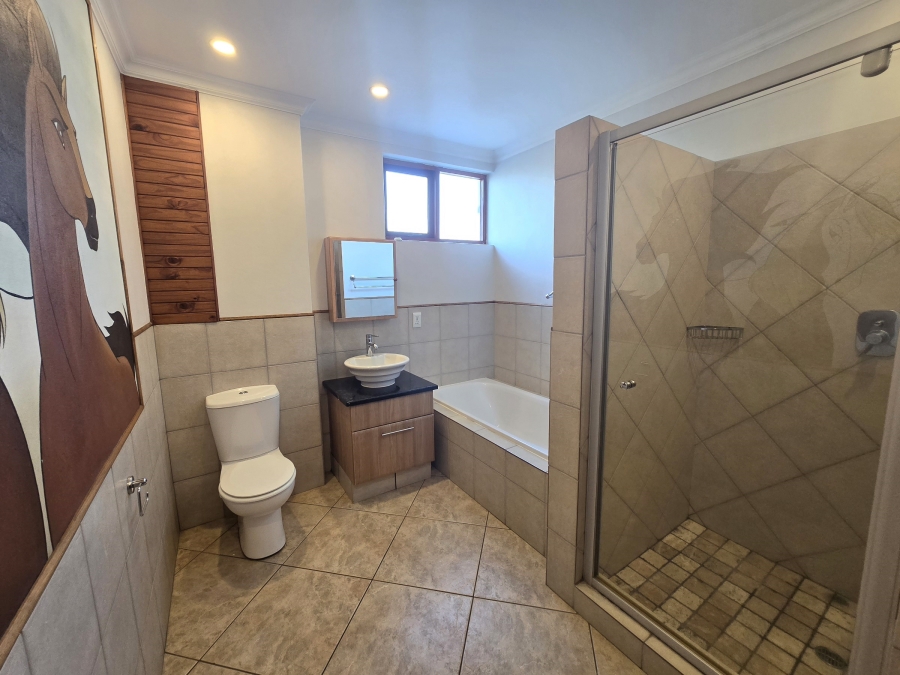 6 Bedroom Property for Sale in Carlswald Estate Gauteng