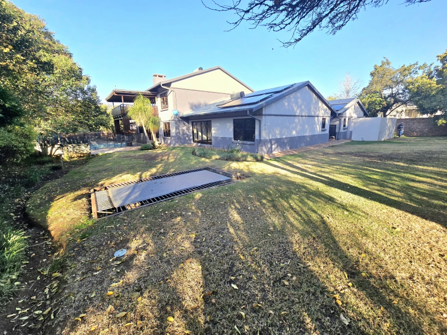 6 Bedroom Property for Sale in Carlswald Estate Gauteng