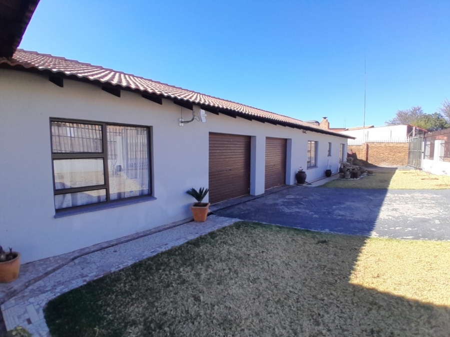 3 Bedroom Property for Sale in Fochville Gauteng