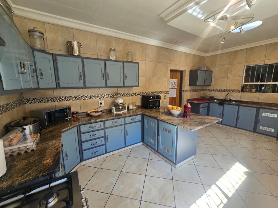 3 Bedroom Property for Sale in Brackenhurst Gauteng