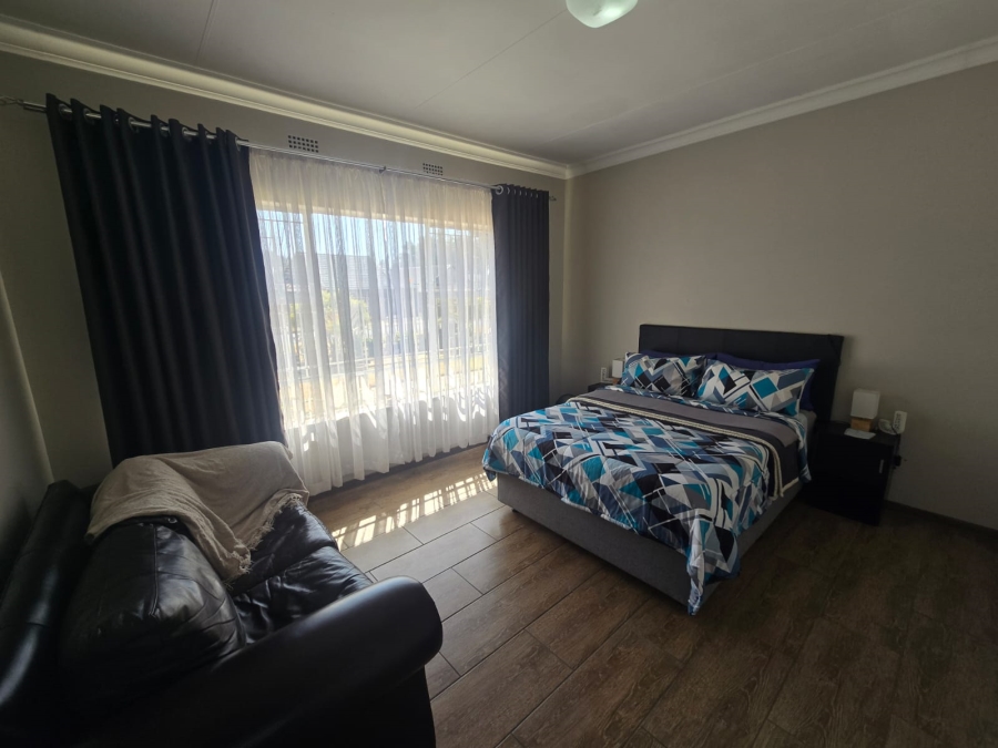 3 Bedroom Property for Sale in Brackenhurst Gauteng