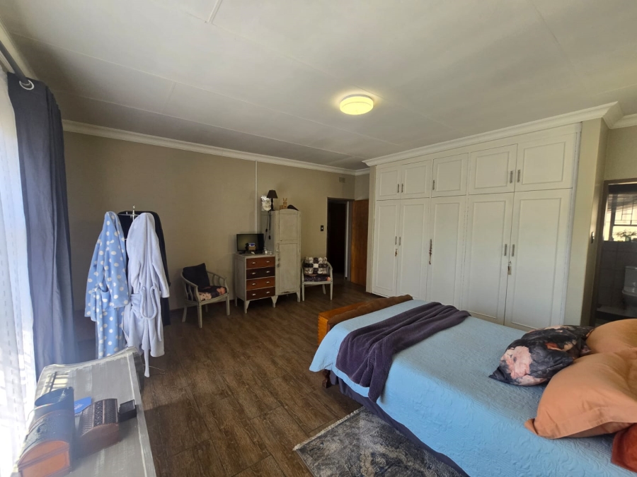 3 Bedroom Property for Sale in Brackenhurst Gauteng