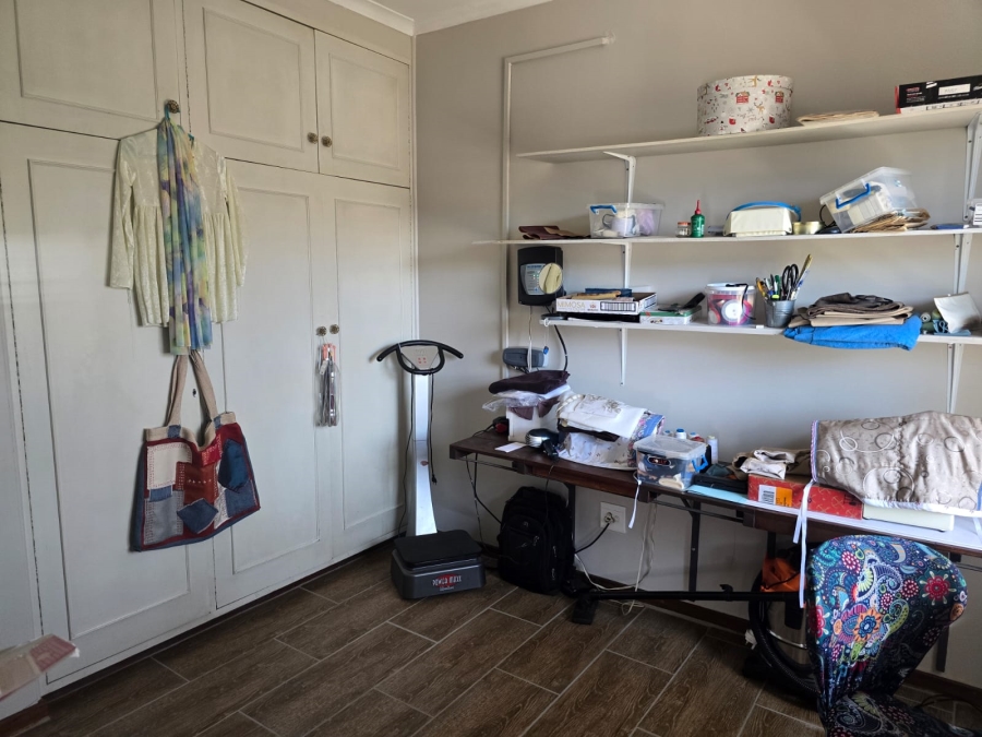 3 Bedroom Property for Sale in Brackenhurst Gauteng