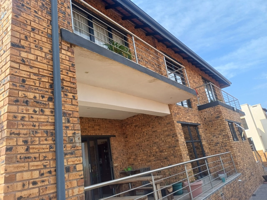 3 Bedroom Property for Sale in Krugersdorp West Gauteng
