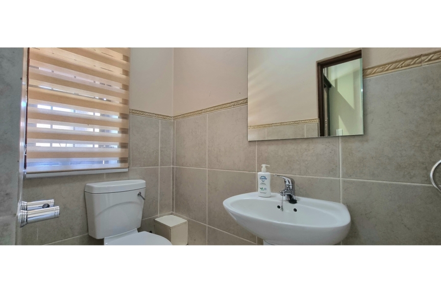 2 Bedroom Property for Sale in Bassonia Gauteng