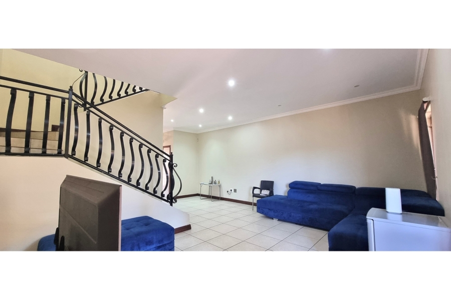 2 Bedroom Property for Sale in Bassonia Gauteng