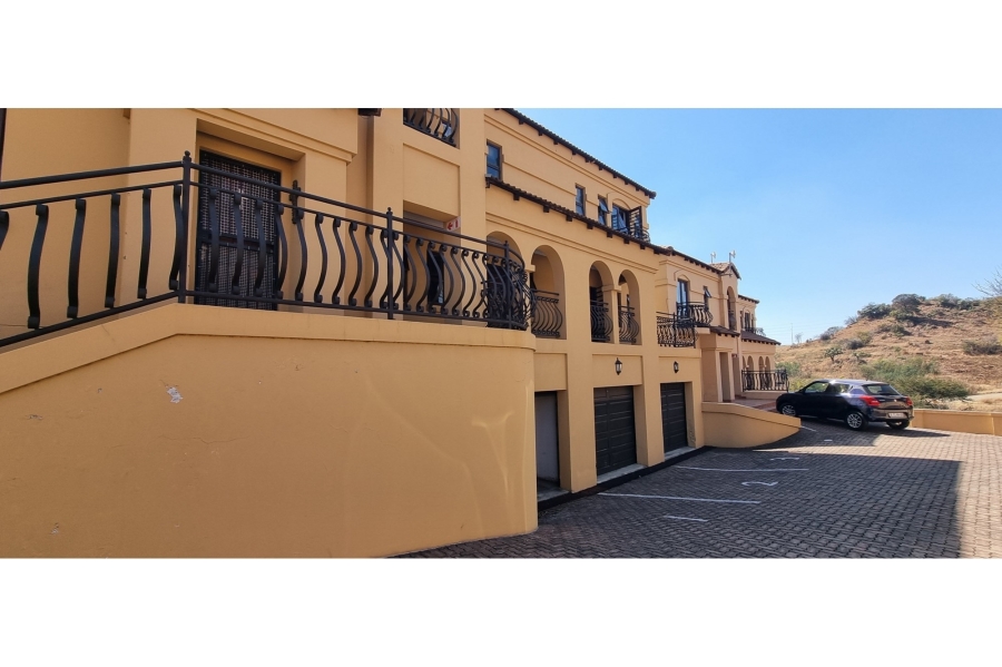 2 Bedroom Property for Sale in Bassonia Gauteng