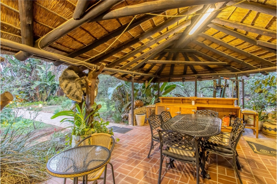 7 Bedroom Property for Sale in Blue Hills AH Gauteng