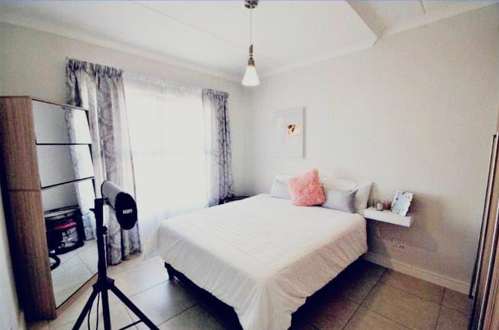 To Let 2 Bedroom Property for Rent in Linbro Park Gauteng
