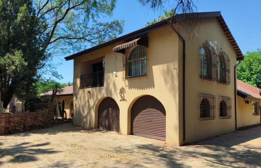 3 Bedroom Property for Sale in Mullerstuine Gauteng