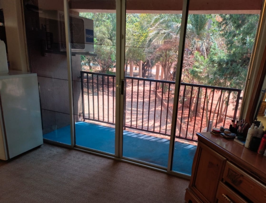 3 Bedroom Property for Sale in Mullerstuine Gauteng