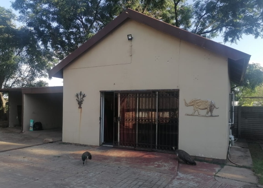 3 Bedroom Property for Sale in Mullerstuine Gauteng