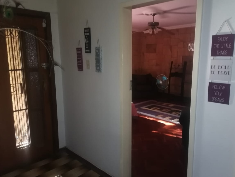 3 Bedroom Property for Sale in Mullerstuine Gauteng