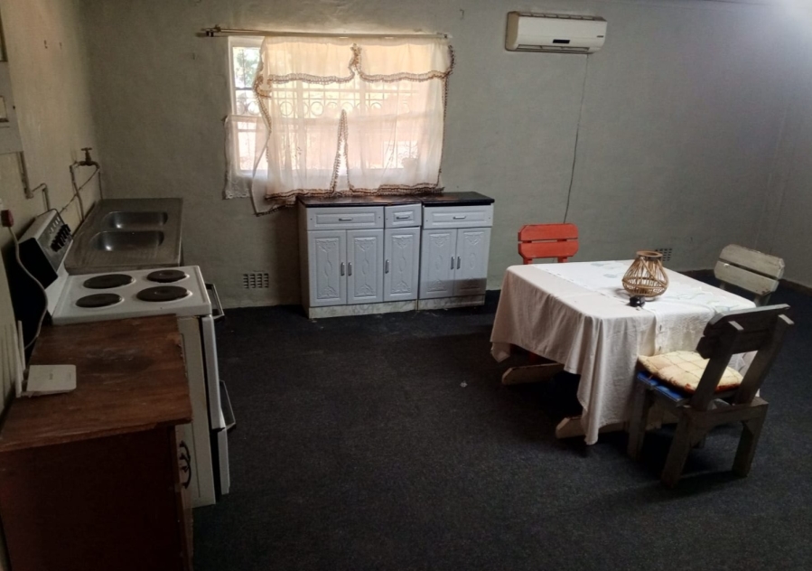 3 Bedroom Property for Sale in Mullerstuine Gauteng