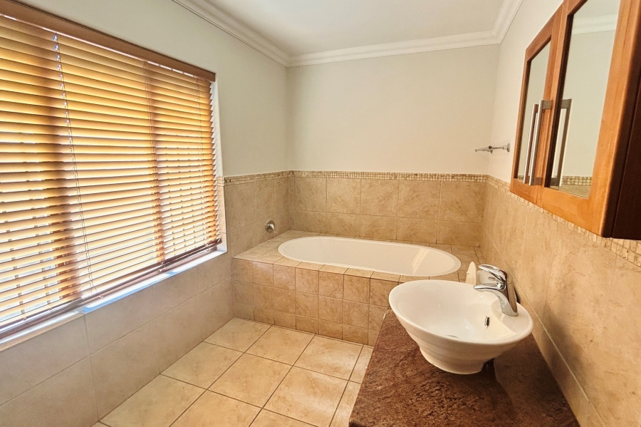 3 Bedroom Property for Sale in Lynnwood Manor Gauteng