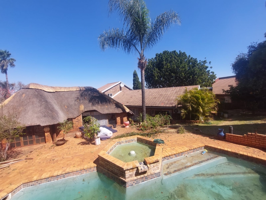 4 Bedroom Property for Sale in Suiderberg Gauteng