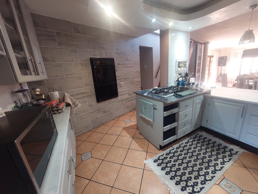 4 Bedroom Property for Sale in Suiderberg Gauteng