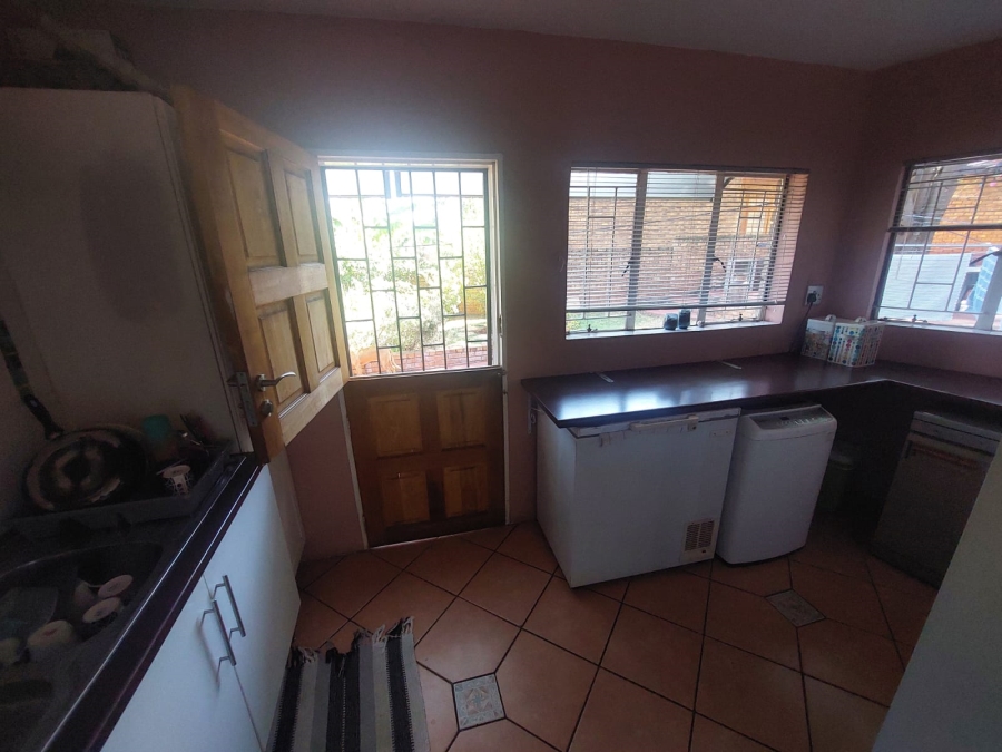 4 Bedroom Property for Sale in Suiderberg Gauteng