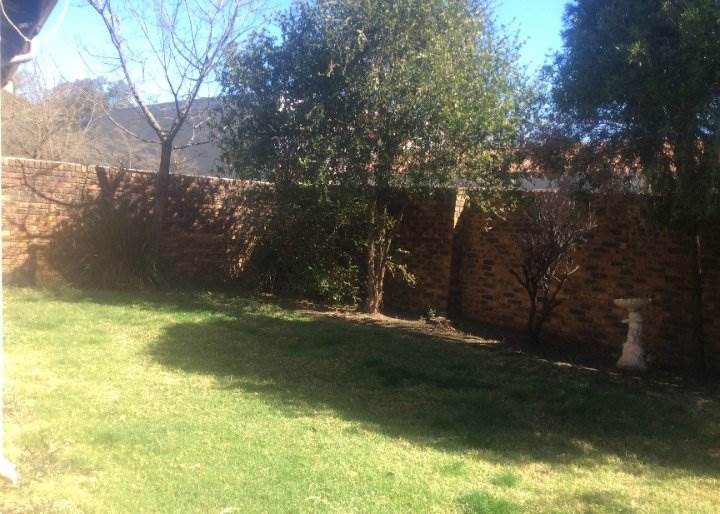 2 Bedroom Property for Sale in New Redruth Gauteng
