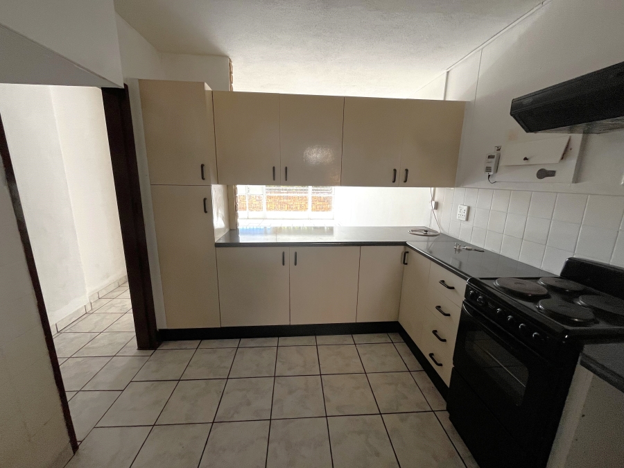 2 Bedroom Property for Sale in Pretoria North Gauteng