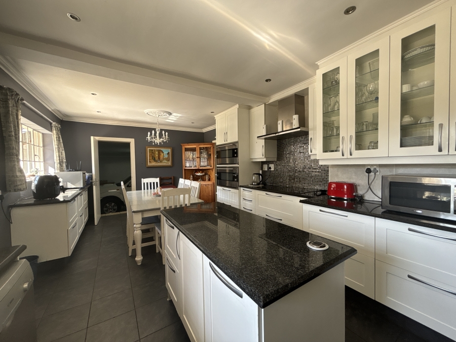 3 Bedroom Property for Sale in Rynfield Gauteng