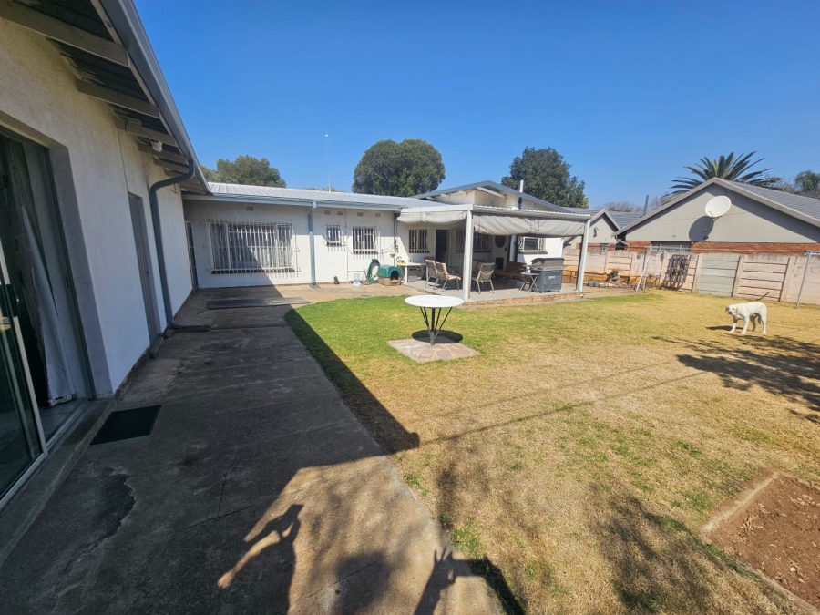 3 Bedroom Property for Sale in Florentia Gauteng